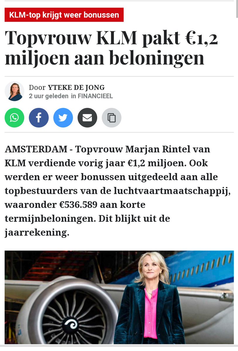KLM parasiet pakt 1.2 miljoen bonussen.. #onsbelastinggeld #StopdeHub #grootververvuiler #vliegherrie #uitstoot #kanker #MakeThemPay #ziekesector ❌✈️❌
#geldwolven #vliegTuig