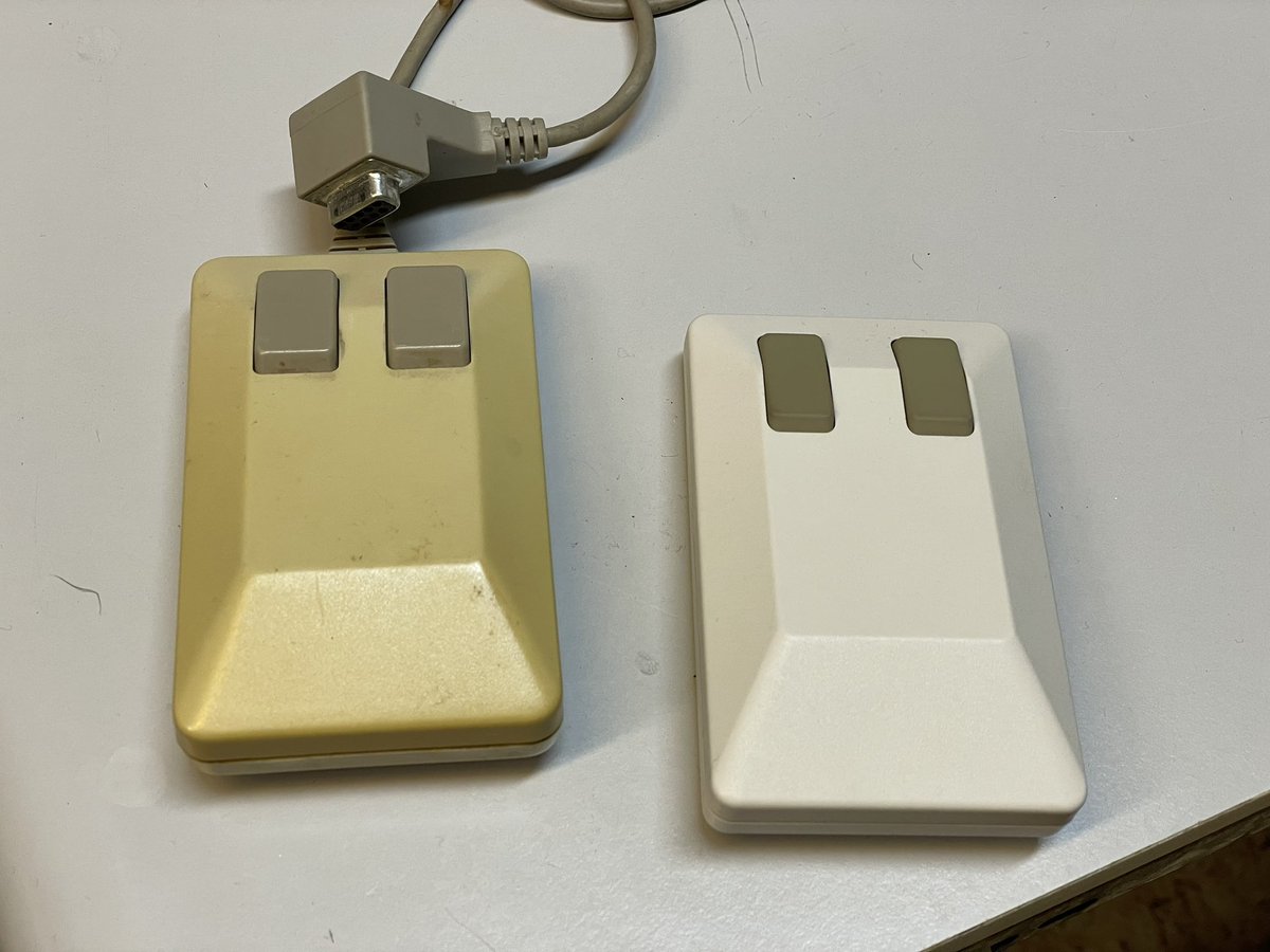 #RetroComputing Meetup <a href="/cbase/">c-base e.V.</a>
Freitag, 05.04. ab 19 Uhr
in der c-base, Rungestraße 20, 10179 Berlin

Offener #VintageComputing Stammtisch

Bei einem Getränk reden wir über Themen von #Zuse bis #Amiga, egal ob #Atari, #Commodore, #Apple oder #PDP8-#PDP11 - Hauptsache alte Rechner