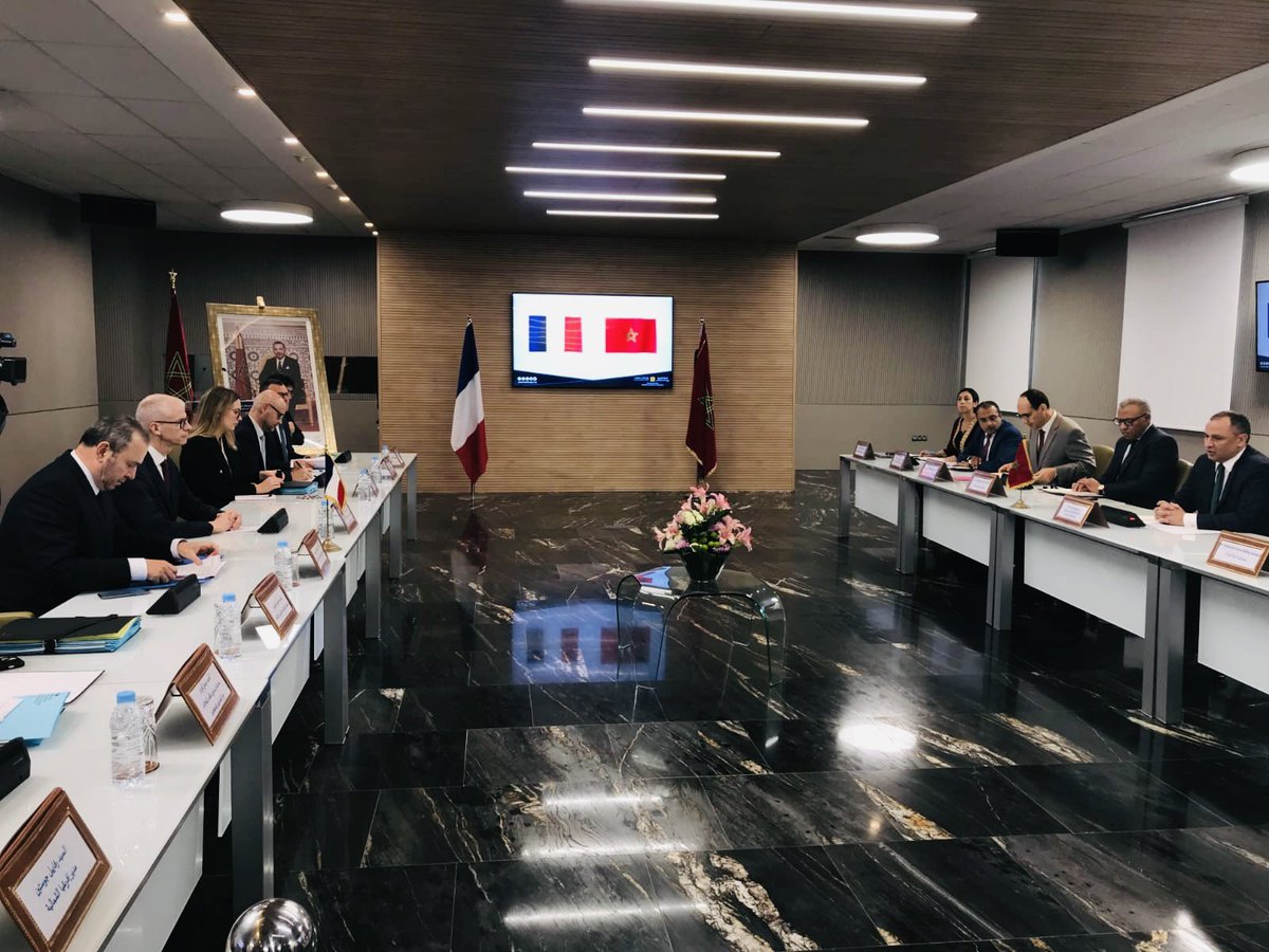 Franck Riester (@franckriester) on Twitter photo Le Maroc est le premier partenaire commercial de la France en Afrique.
Rencontre avec mon homologue <a href="/MezzourR/">Ryad Mezzour | رياض مزّور</a> pour renforcer encore davantage nos coopérations dans l’aéronautique, le ferroviaire ou l’énergie. 🇫🇷 🇲🇦 Le Maroc est le premier partenaire commercial de la France en Afrique.
Rencontre avec mon homologue <a href="/MezzourR/">Ryad Mezzour | رياض مزّور</a> pour renforcer encore davantage nos coopérations dans l’aéronautique, le ferroviaire ou l’énergie. 🇫🇷 🇲🇦
