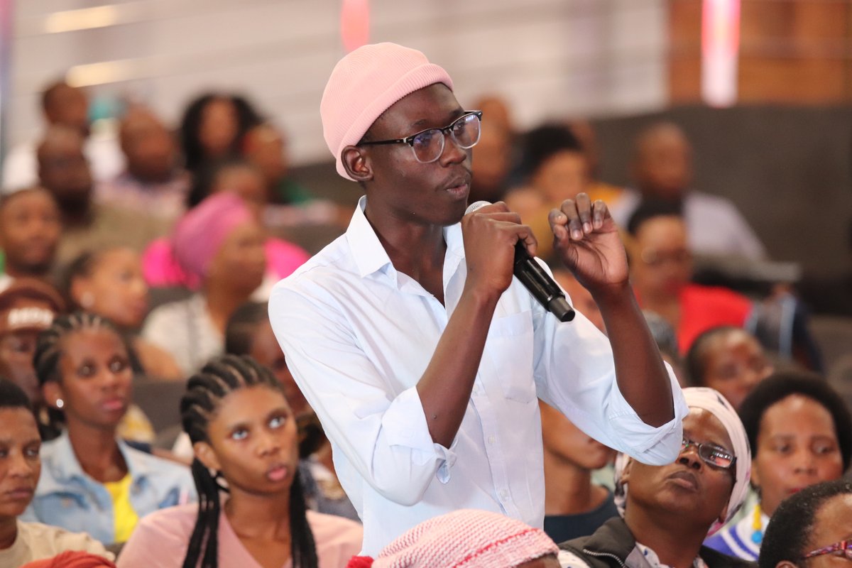 We're currently diving into an enlightening Q&A session at the Ministerial Imbizo in Southernwood, Mthatha, hosted at Rhema Christian Church! 🏛️ SMMEs are voicing their burning questions to @sefa, @seda, and @dsbd & the insights being shared are incredible! 💼 #sefa #seda #dsbd