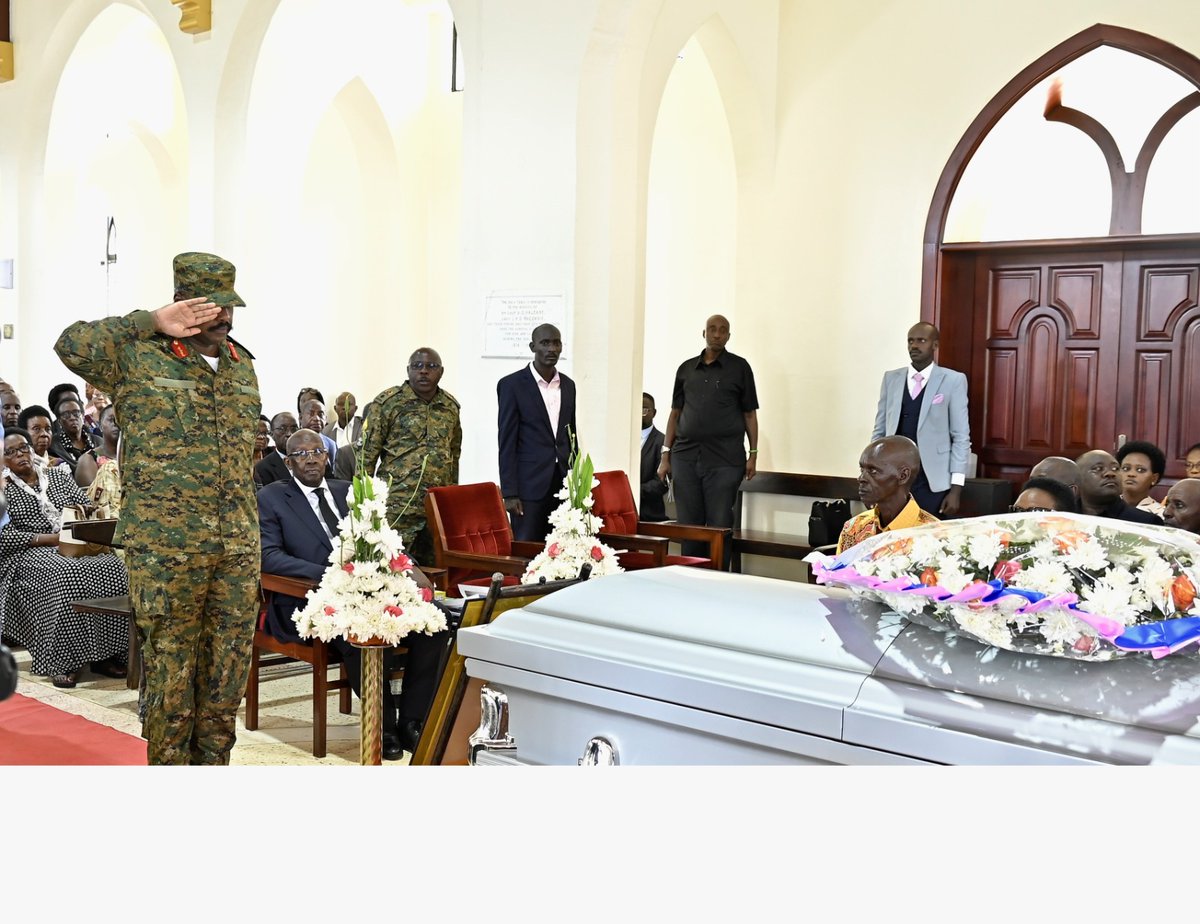 RonaldOdongoUg's tweet image. Gen. #Kainerugaba told mourners the day he and his sister #NATASHA  were unexpectedly driven by Mrs. Alice Kakwano, now the widow of Mr. Ernest Kakwano, to the border of Kenya and Uganda instead of their usual route to school in Kabale.