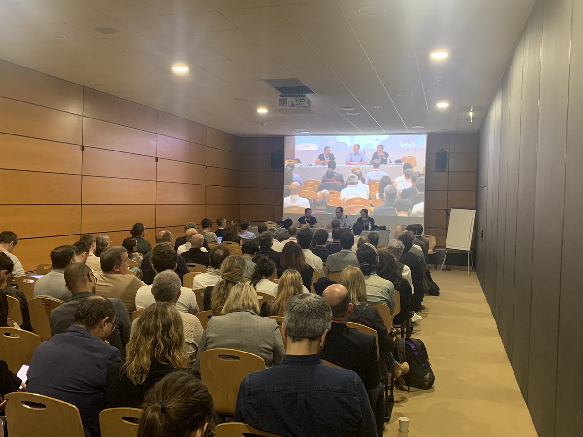 INTERCOnnectes's tweet image. 🔊 Début de la session « Une stratégie IA sans stratégie data est-elle possible ? » #FDI24

📍 Salle 120