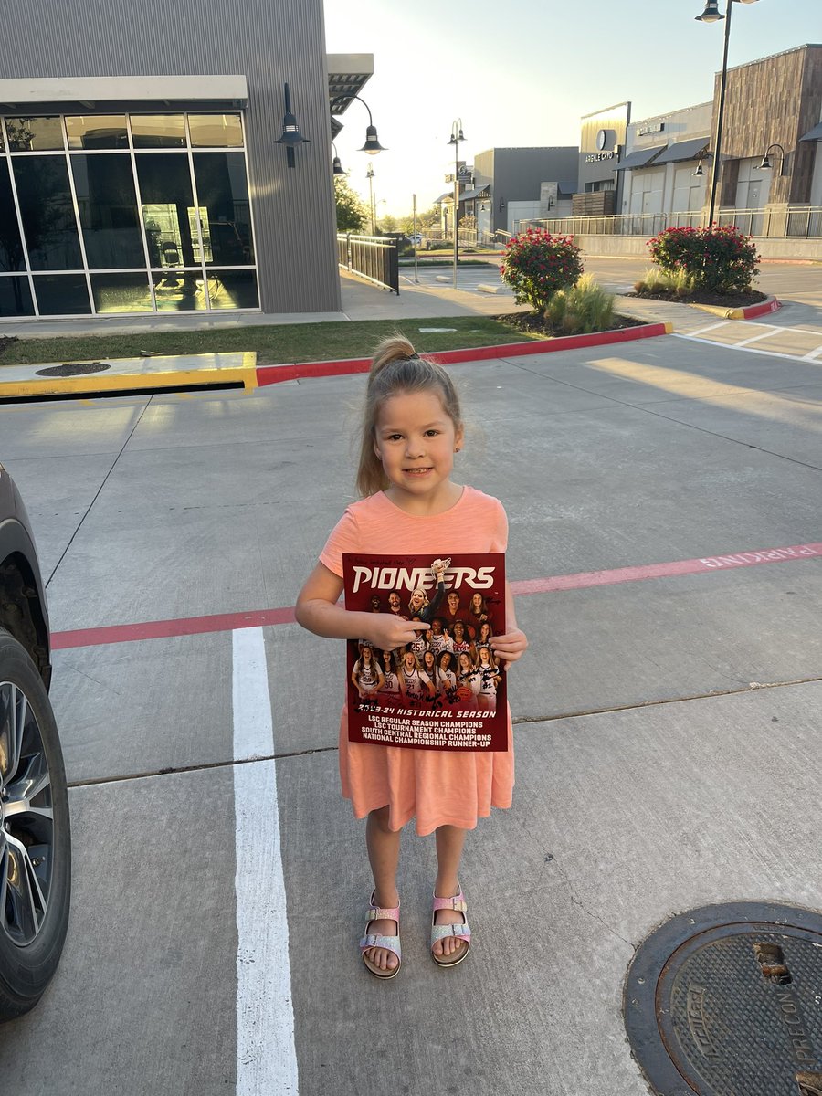 Amelia was so excited to get her @TWU_Basketball signed poster with a few special notes from her favorites! #futureballer