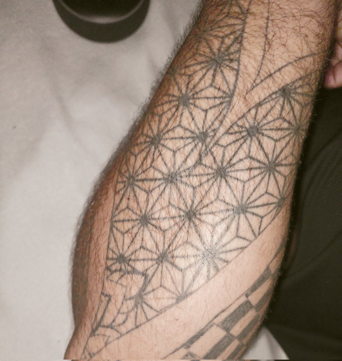 Vilksi's tweet photo. Todo empezó con una mandala en la mano jajaja, y de ahí valió vrg le seguí con más. Y los que faltan.😂 https://t.co/kDskR4mcsh