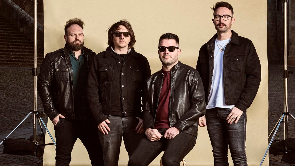 📻🎙 Esta noche a las 21:30, Supersubmarina en HORA 25