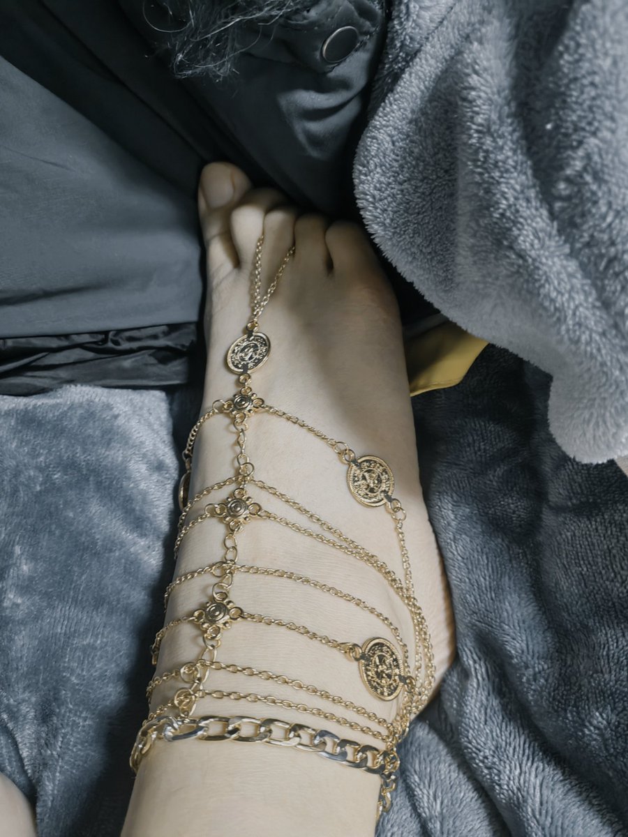 我诈个尸呢 浅活一下啊...浅活一下 #四爱