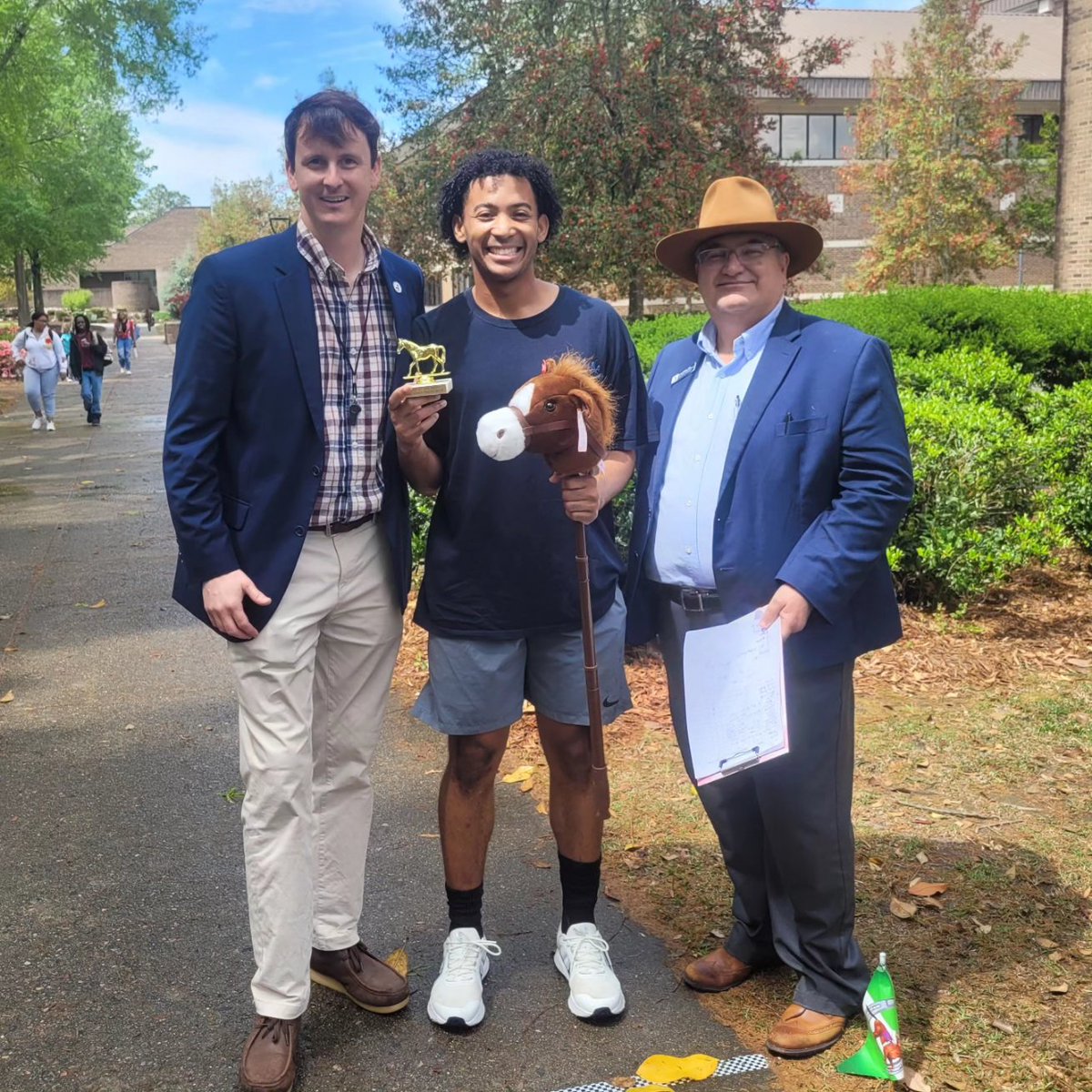 We had a great time at the first ever @uscaiken Tacos  at the Races event, featuring the inaugural Pacer Mile‼️Good food,  good company, and great scholarship support‼️ Want to start practicing for the next one? Grab a hobby horse and gallop around the Quad‼️ #USCAiken #usca