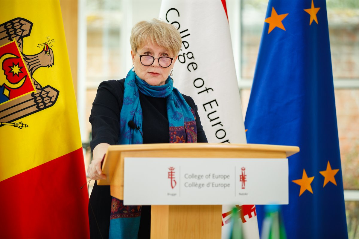 Empowering Moldovan Officials for EU Accession Negotiations through a Training initiative at the College of Europe in Natolin. The @coenatolin, in partnership with the Institute for European Policies and Reforms (@IPREMD), launched a training program for Moldovan civil servants…