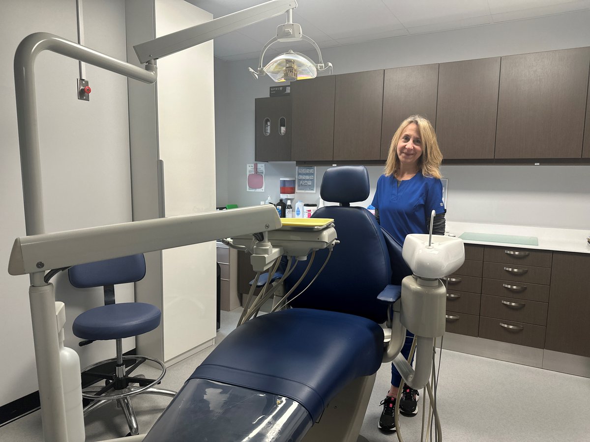 Our dental clinic is helping spread healthy smiles and provide vital dental care to those who can't access it. Kim works with the support of Dr. Harle and several volunteer dentists and dental professionals to provide no-cost dental care to our vulnerable community. 💙