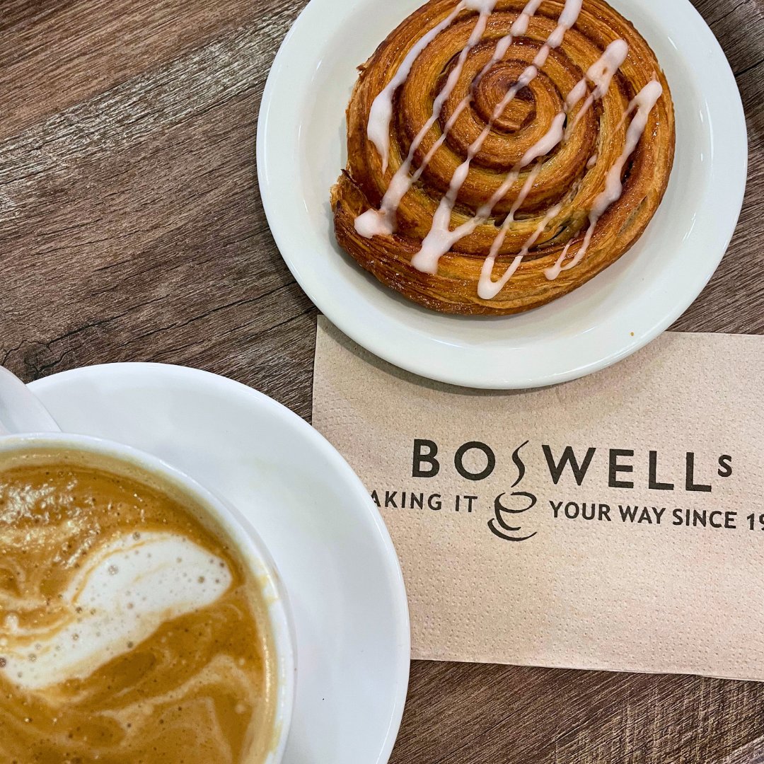 Name a better combo - Cinnamon Swirl with a coffee! ☕️ This is one of our favourites from Boswell's, what's yours? 🙌 #RdgUK #BroadStreetMall #Food #Coffee #CoffeeLover #Cafe
