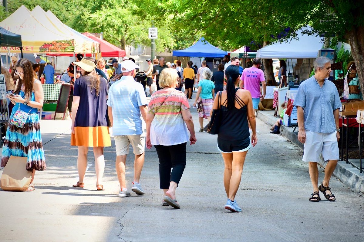 Exciting news, Baton Rouge! The farmers market is now open on Tuesdays at the Main Library at Goodwood from 3-6pm, and on Wednesdays at the ExxonMobil YMCA from 9am-12pm, along with the regular Thursday and Saturday markets. Let's support our local farmers and small businesses!