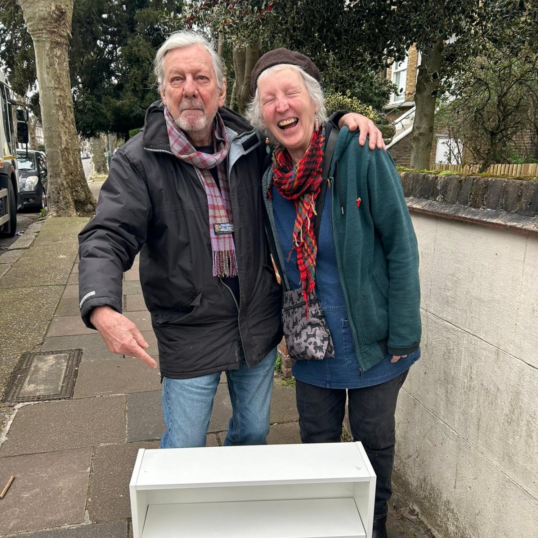 ♻️ Community Skip success♻️ 💪Over 1,000 people attended the last round of community skips 🏋 A whopping 11+tonnes of items were recycled & reused Those items went to families that needed them 🌍 Keep an eye out on social media for Community Skip summer dates @kkrupas