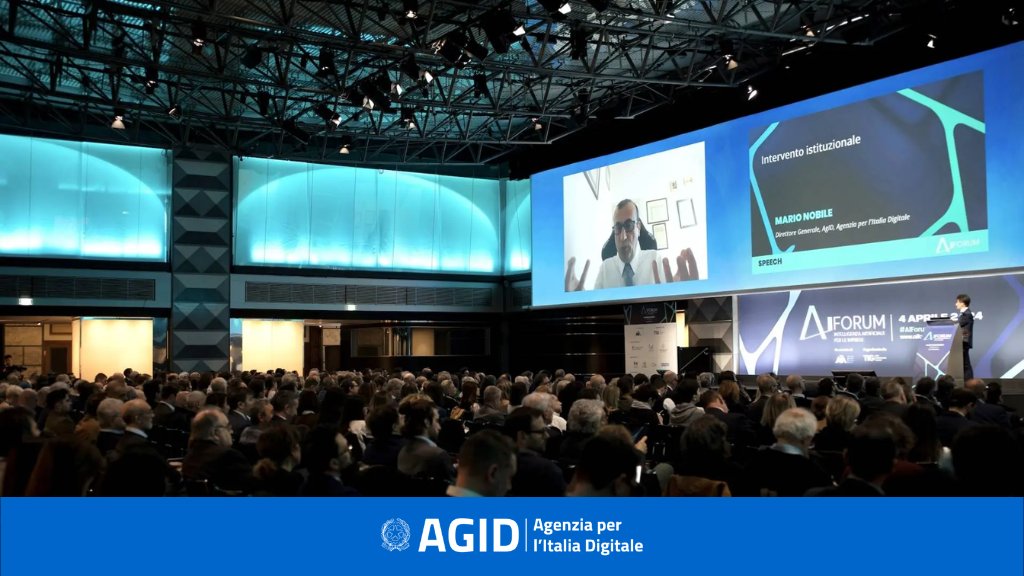 Anche il Direttore Generale di AgID @IngNobile è intervenuto oggi alla sesta edizione dell'#AIForum a Milano, un evento ricco di panel con approfondimenti sull'intelligenza artificiale da parte di ricercatori ed esperti del settore. #IntelligenzaArtificiale #digitalizzazione #IA