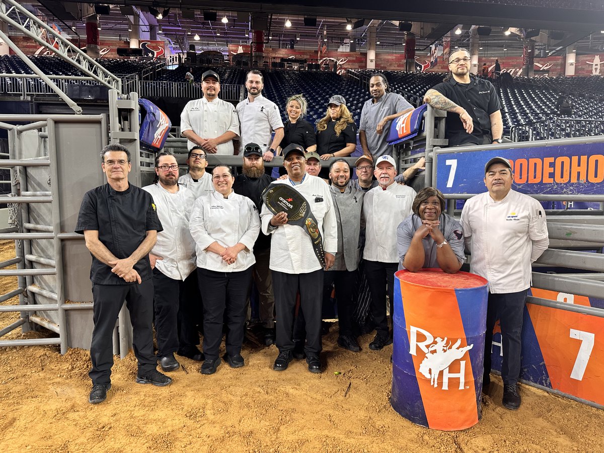 It’s not our first Rodeo! We’re rounding up the 2024 Houston Livestock Show and Rodeo. Read on to learn how our @AramarkSports and Aramark Facilities Management teams supported this year’s expansive event: aramark.com/newsroom/news/… #MarkYourMoment #MakingEssentialExceptional