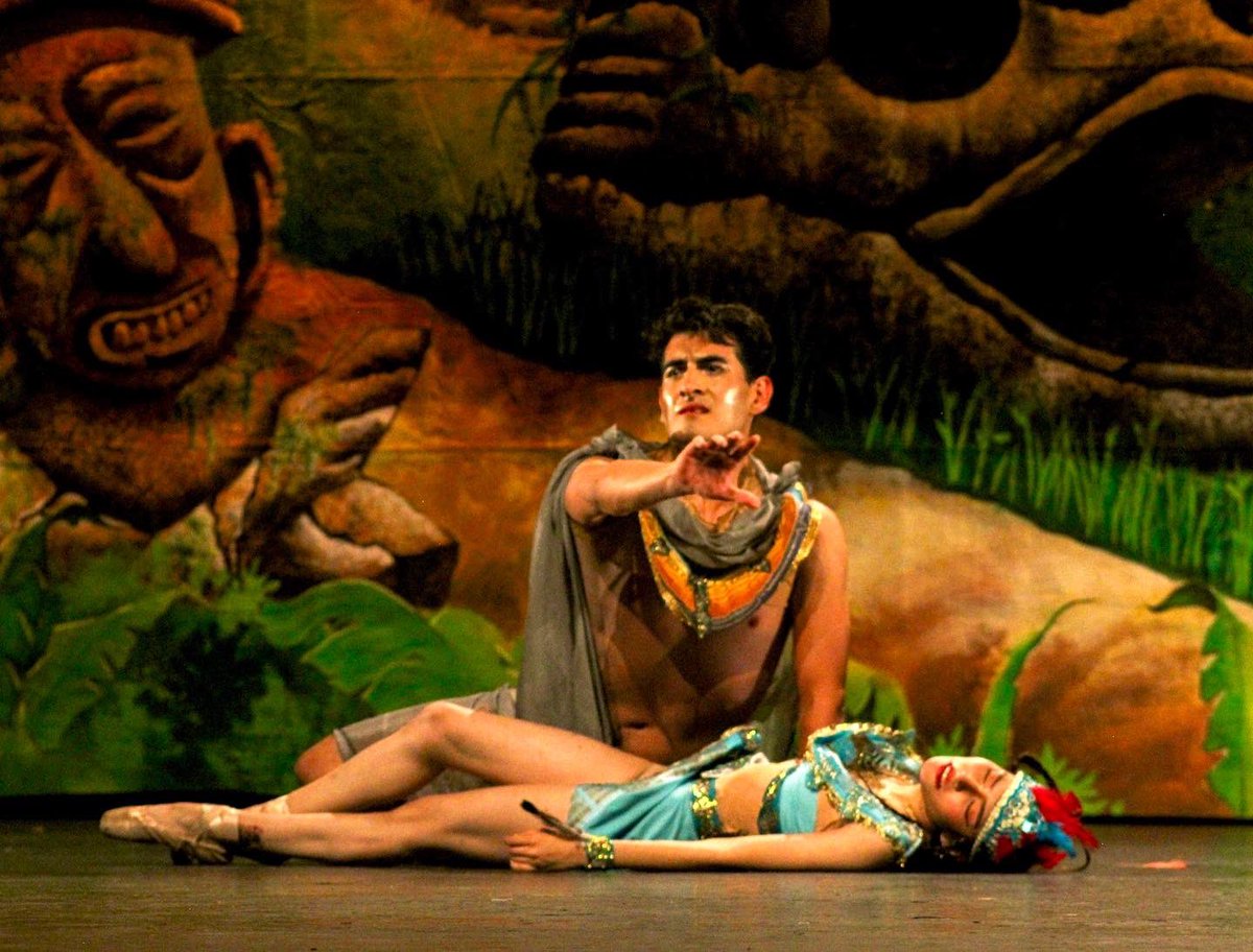 ccapitalinaD's tweet photo. ES HOY 📣📣📣🎉🎉🎉✨✨✨
“Amor Eterno, la leyenda…” ballet de Erick Campos
🎭 Teatro Raúl Flores Canelo
📆 Abril 4, 5 y 6 a las 19:00 h
Abril 7 a las 18:00 h
🎫 boletos en taquillas del CENART https://t.co/bEEyoH9mg6