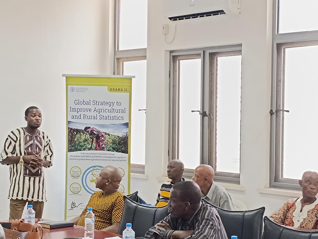 FAOLiberia's tweet photo. With support from @FAO, the @MOA, @LISGIS &amp; other agric stakeholders validate the @SPARS doc today. The action plan for Liberia will integrate agric into the National Statistical System, aligning with @GSARS for global comparability.
#GSARS
#agriculture
#agriStatistics https://t.co/PLuQq2Cco2
