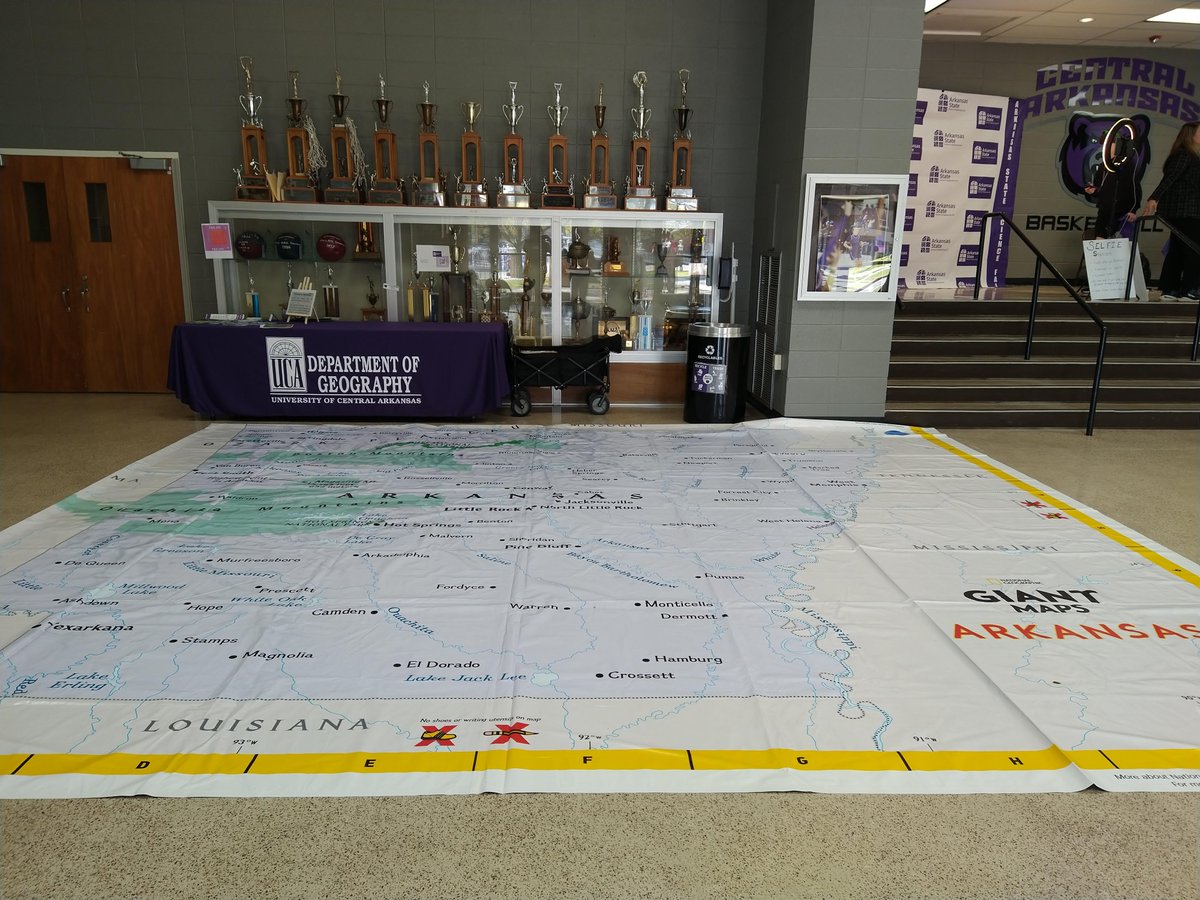 Dr. O'Connell and Dr. Zhang judged the Earth and Planetary Science category at the Arkansas Science Fair on March 29. Dr. Connolly judged the Environmental Science category as well. Here is a picture of the Giant Arkansas Map displayed in the Science Fair!