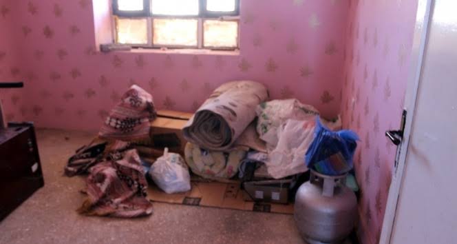 <a href="/slmbruce/">Bruce wayne</a> Kaldığı evdeki eşyaları.. Unutmadık.