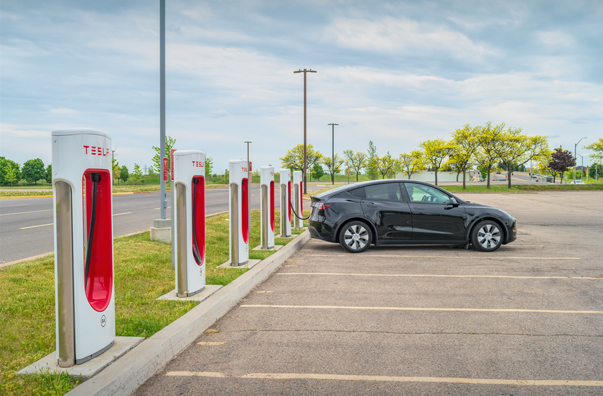 The Electric Vehicle (EV) Fast-Charging System Market is forecasted to grow from $8.39 Billion in 2023 to $33.15 Billion by 2023.

View the report: bit.ly/3TERvLE

#evcharging #electricvehicles #electriccars #evbatteries #chargingstations