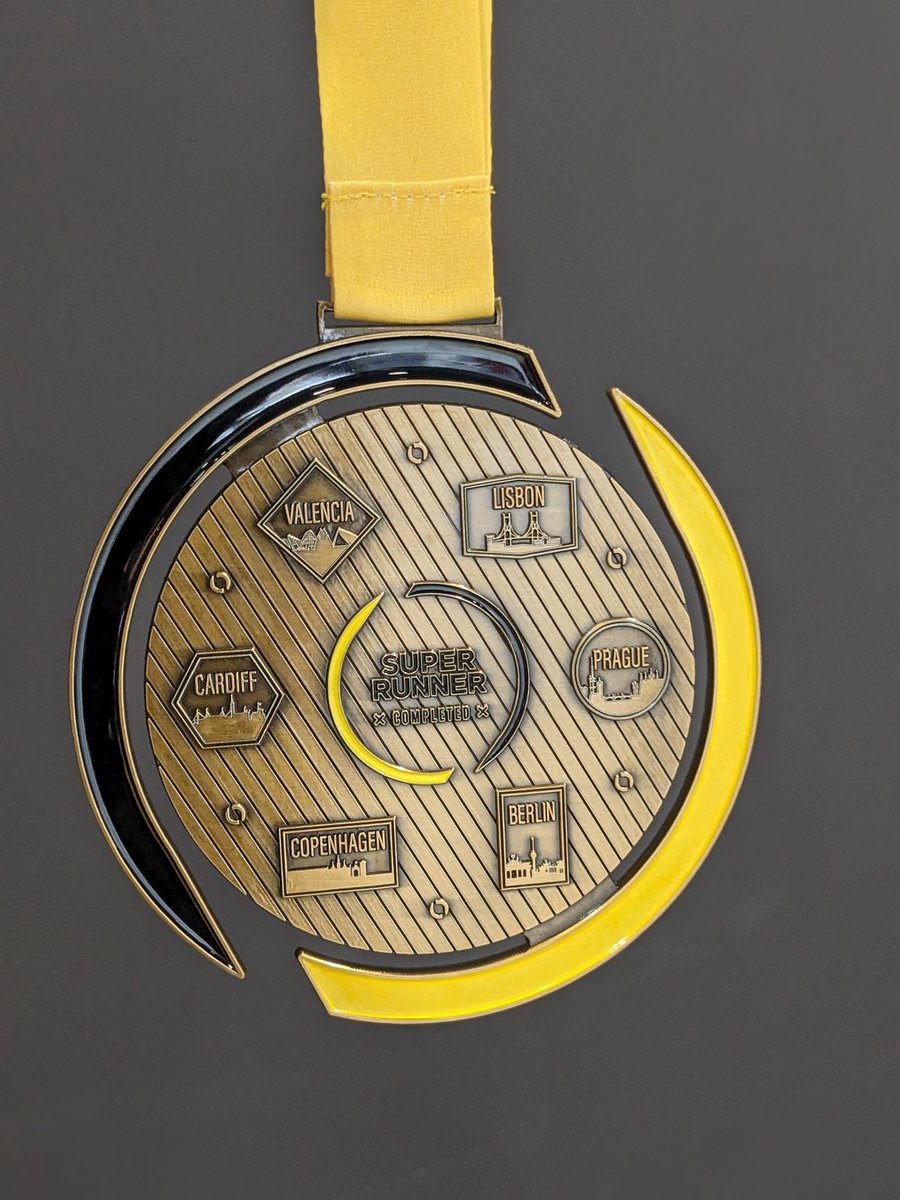 A thing of beauty 🥹😍 The newly updated design of the SuperMedal, earned by runners completing all six races in the @5uperHalfs, including Lisbon, Prague, Copenhagen, Cardiff, Valencia and now Berlin! Find out more about the series at superhalfs.com.