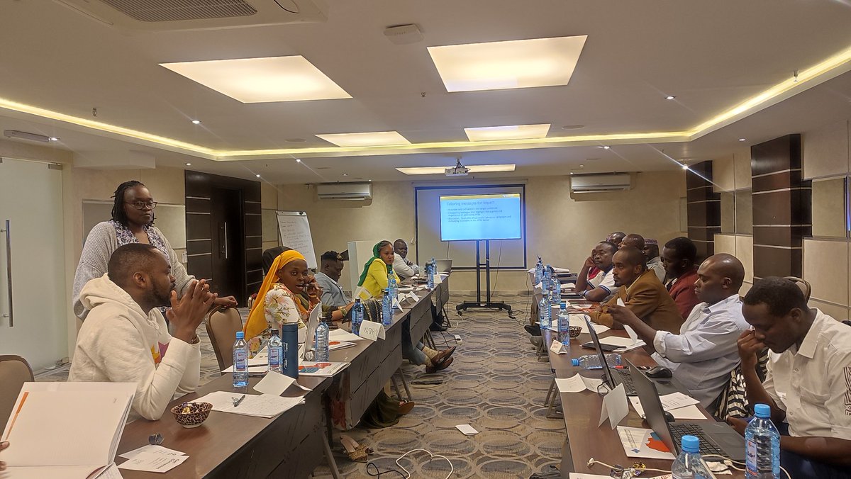 Judy from <a href="/SpeakUpAfrica1/">Speak Up Africa</a> sharing various strategies for effective influencers engagement at the influencers' sensitization workshop on #NTDs

#beatNTDs