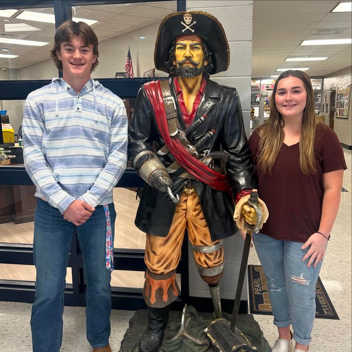 Pearl High School sophomores Jack Durr and Abby Grace Lewis have been named 2024 Recognized Carson Scholars! They were selected because their exceptional academic achievements and community service set them apart as leaders. #wearepearl #fillyourstage #carsonscholars