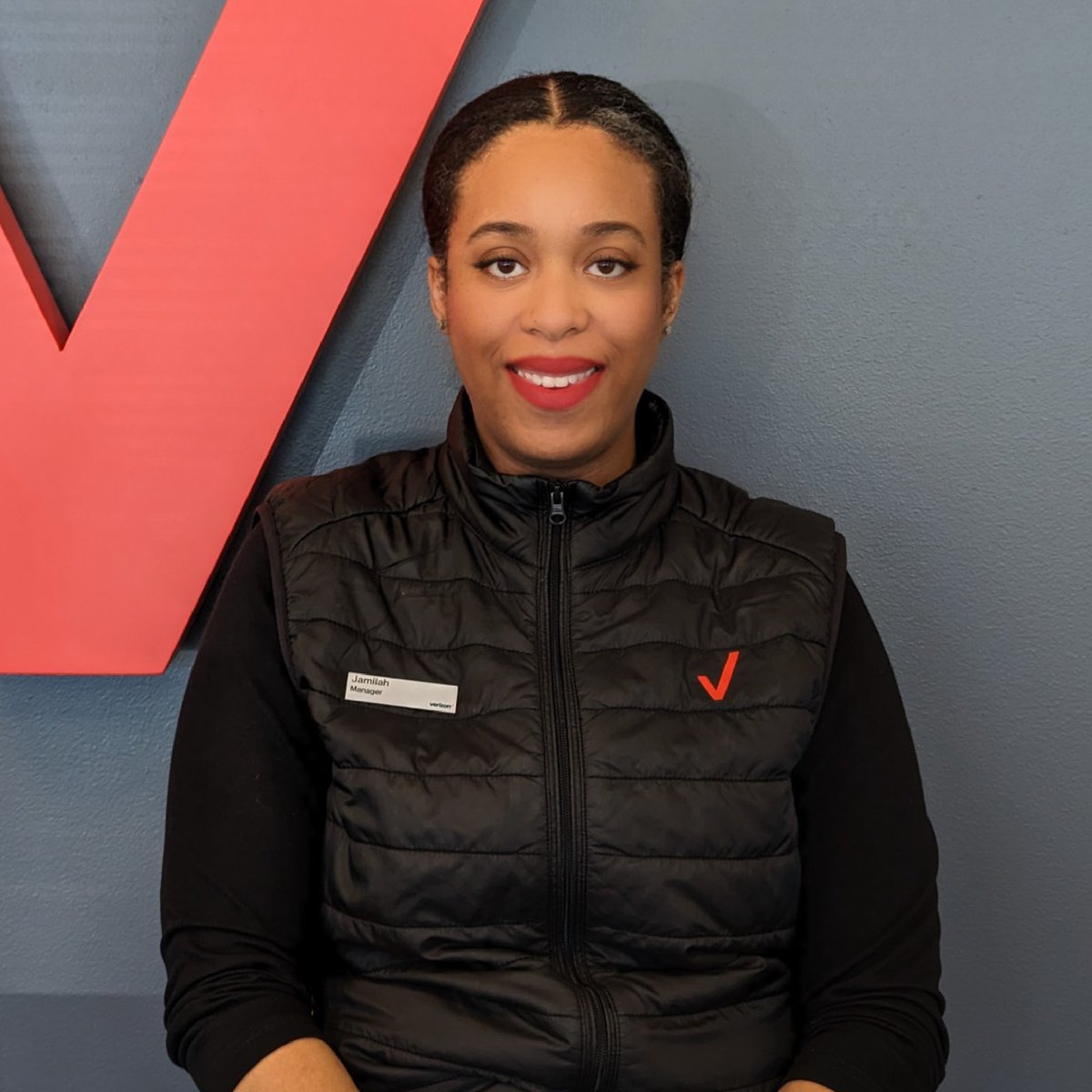 Caring for others. That’s Jamilah Carter’s #WhyVerizon. As a Verizon Retail Manager, being there for her team and customers keeps her motivated. Because of the support she’s received, she’s dedicated her career to supporting others. 👏 Join Verizon Retail: vz.to/3NUEFa2
