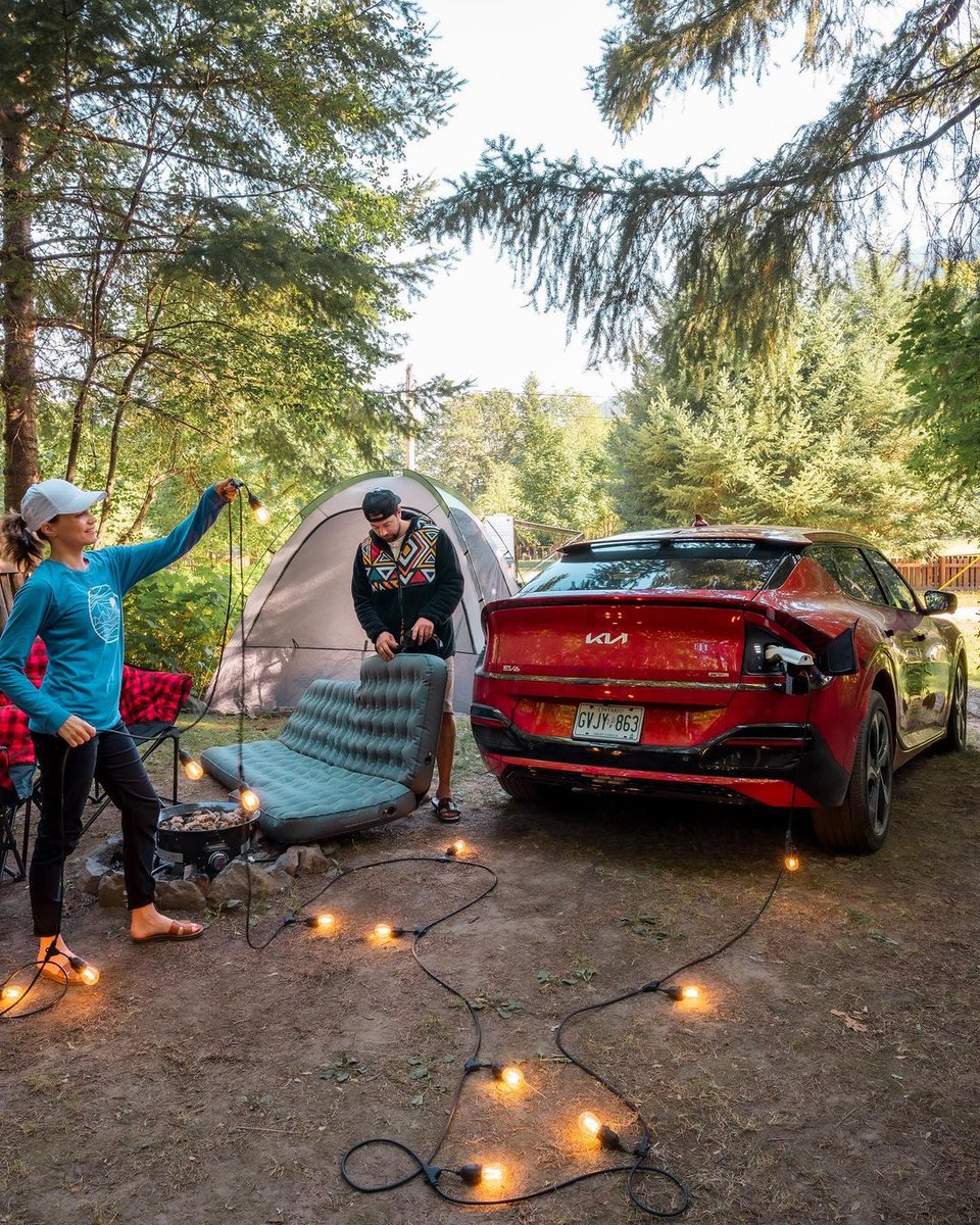 Imagine having a huge, portable battery with you to plug in lights, air pumps, speakers, coffee machines and charge up all your gear.​ The Kia EV6’s available vehicle-to-load (V2L) allows you to plug in anything you need to work and play in the backcountry.​ IG: @ fuelforthesole