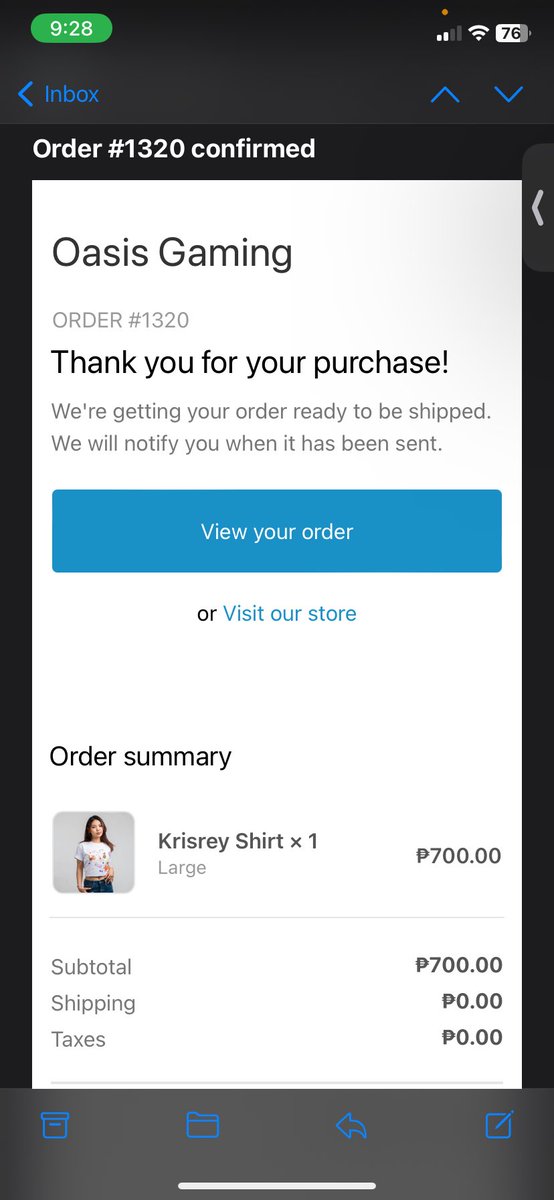 margsss__'s tweet photo. Weeeeeeeeee! Shirt and bag secured. Hihi @krisreyx @hooleeyah_ 😭❤️ https://t.co/m3K7jW7Z4E