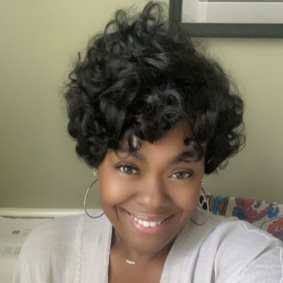 tweetnteacha's tweet photo. #NewProfilePic https://t.co/qfuZnn8P6u