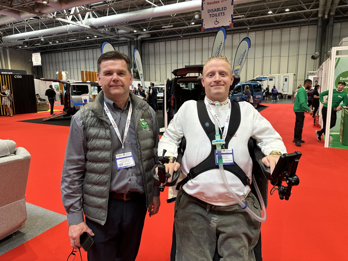 It was really nice to meet Joe from @quadrebuild18 at @naidexshow and hear all about the charity work he is doing to provide support to people with spinal cord injuries. Thanks for stopping by Joe, and keep up the great work! ☺️🦼 #QuadRebuild #SpinalInjuries #SpinalCordRecovery