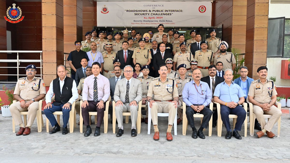 Conference on ‘Roadshows and Public Interface: Security Challenges’ organized by Security Unit, Delhi Police at Security Headquarters, Chanakyapuri, Delhi. Shri Sanjay Arora, Commissioner of Police, Delhi presided the Half-Day Conference...