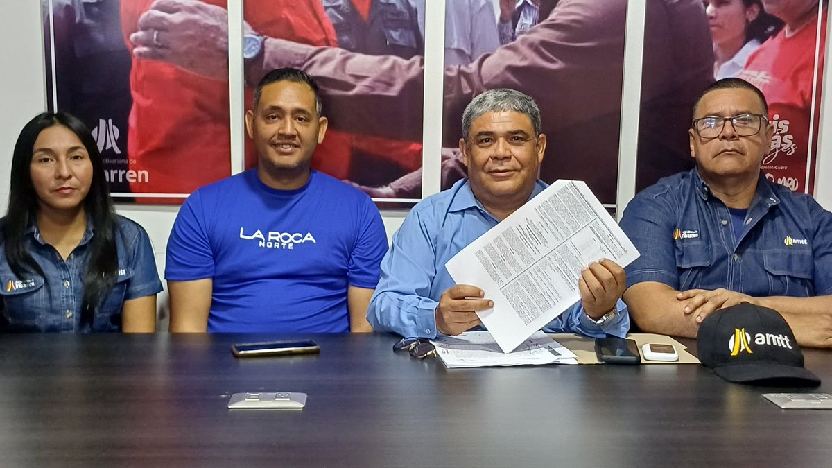 #4Abr "El Ministerio de Transporte de Venezuela exhortó a transportistas a través de la Gaceta Oficial N° 42.842 publicada el 19 de marzo, a cobrar el pasaje urbano en 12 bolívares ruta corta y 13 bolívares ruta larga" Nelson Torcate, pdte AMTT. #VenezuelaAntiFascista