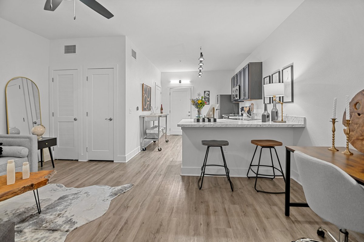 Newly renovated, Hi-Tone Lofts offers a seamless blend of style and functionality while being located in the heart of #OldTownWichita. 🏠 Discover downtown living at hi-tonelofts.com.