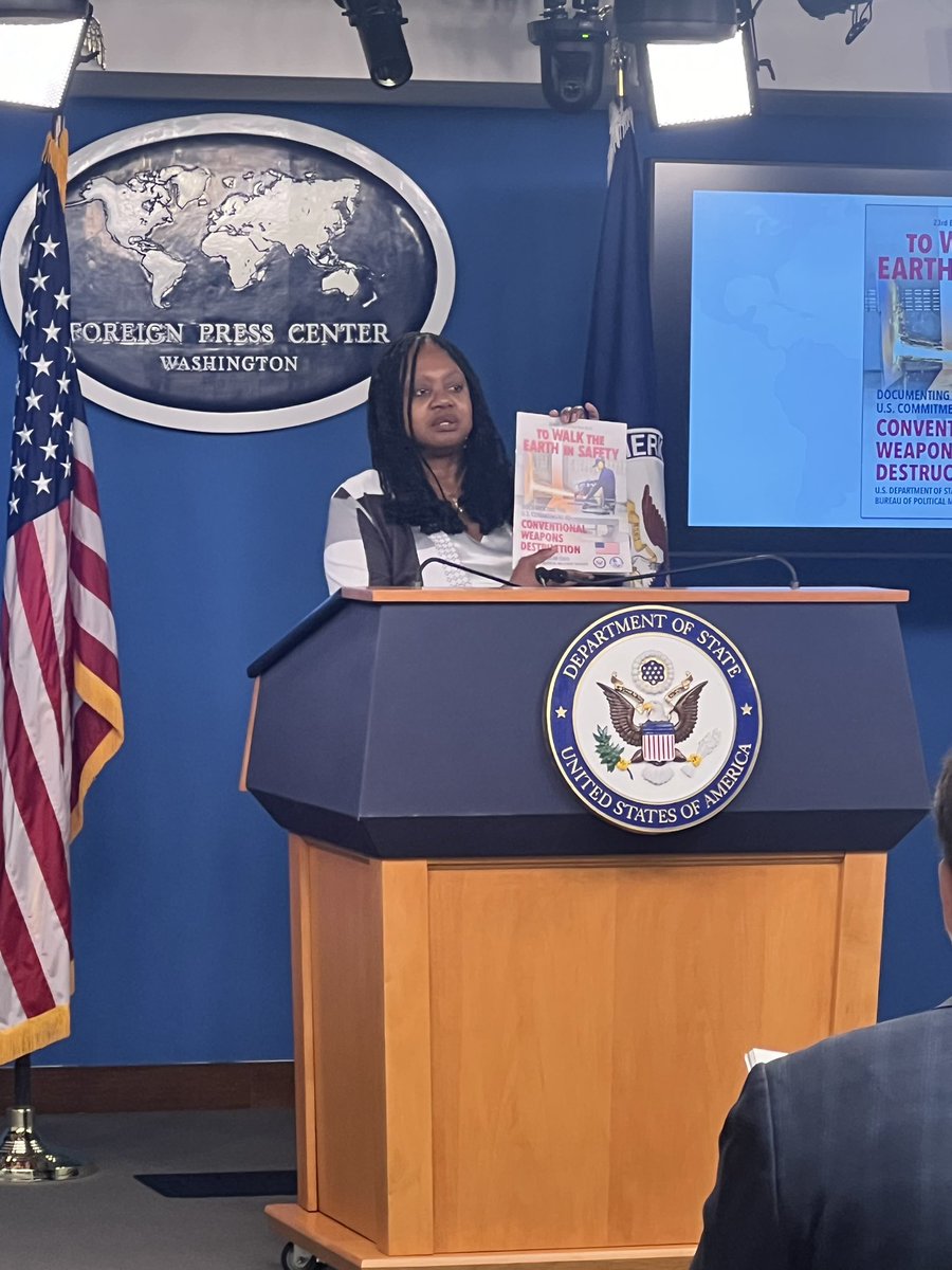 I am delighted to release the FY23 edition of #ToWalktheEarthinSafety report highlighting the 🇺🇸 accomplishments in conventional weapons destruction.  Learn more @ state.gov/reports/to-wal… #IMAD2024 #CWD @StateDeptPM