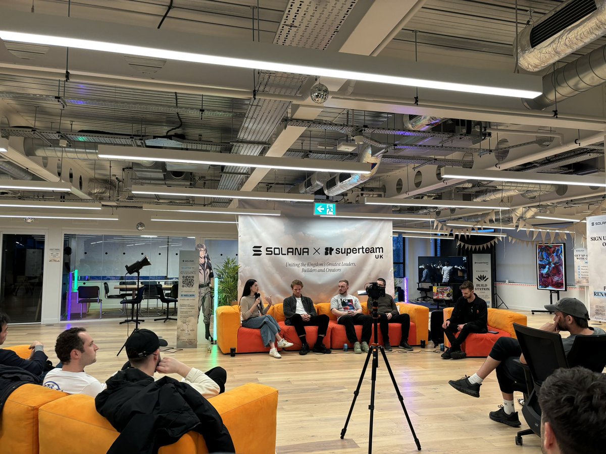 Great to see our friends @Jukeboxweb3 @TJBLFG @HarryHorsfall_ on the panel at the @SuperteamUK build station with @Zebu_live Another great event :-)