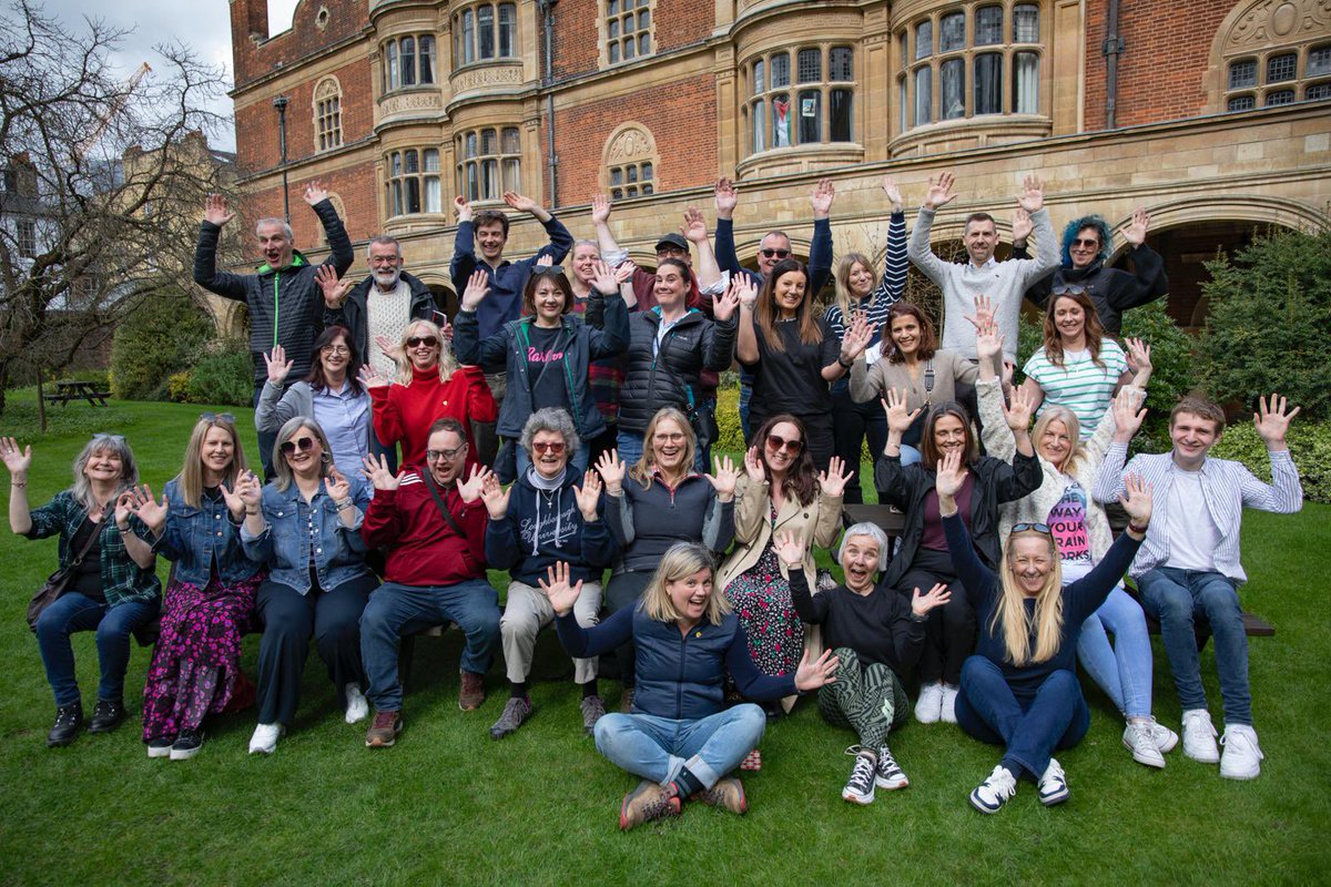 fabulous time at Cambridge University this week.The opportunity to connect with a group of inspiring people with a focus on making our place the best it can be for our community.Some great discussions and reflection. #TeamNEL ❤️
Be part of the positive💫
