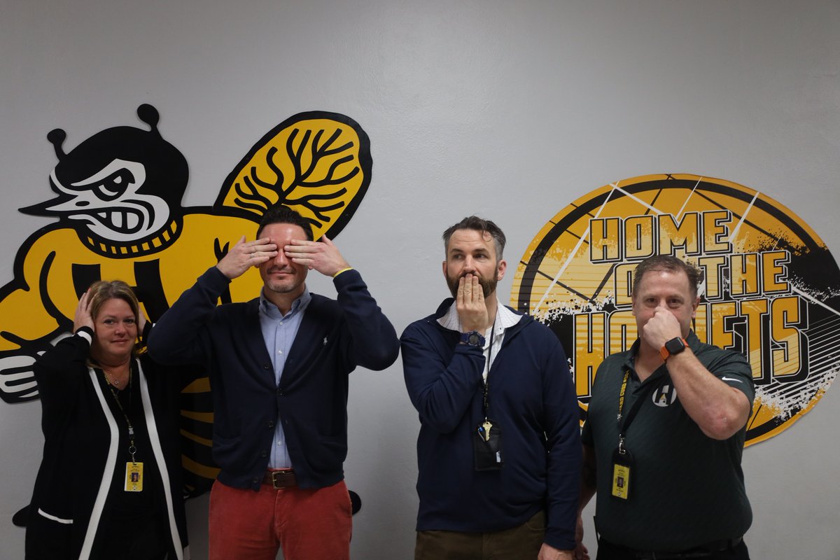 HHSHornets1's tweet photo. 🎉 Happy National Assistant Principals Week! We appreciate you, Mrs. Cooke, Mr. Cummins, Mr. Durham, and Mr. Gallagher. Thank you for all you do to help make HHS a great place to bee 🐝 #HornetStrong #APWeek2024 #HarvardHeroes #HarvardRising https://t.co/tdMIOq8esj