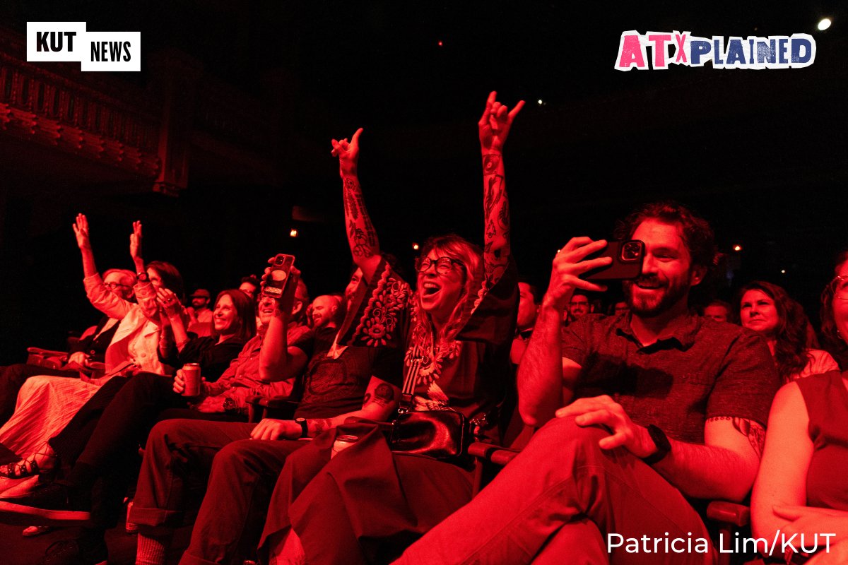 mattlargey's tweet photo. Huge thanks to everyone who came out to the @ParamountAustin last night for @KUT's #ATXplainedLive
We had a great time and hope y'all did, too!
We'll see you again in the fall! https://t.co/jzlV43aaH5