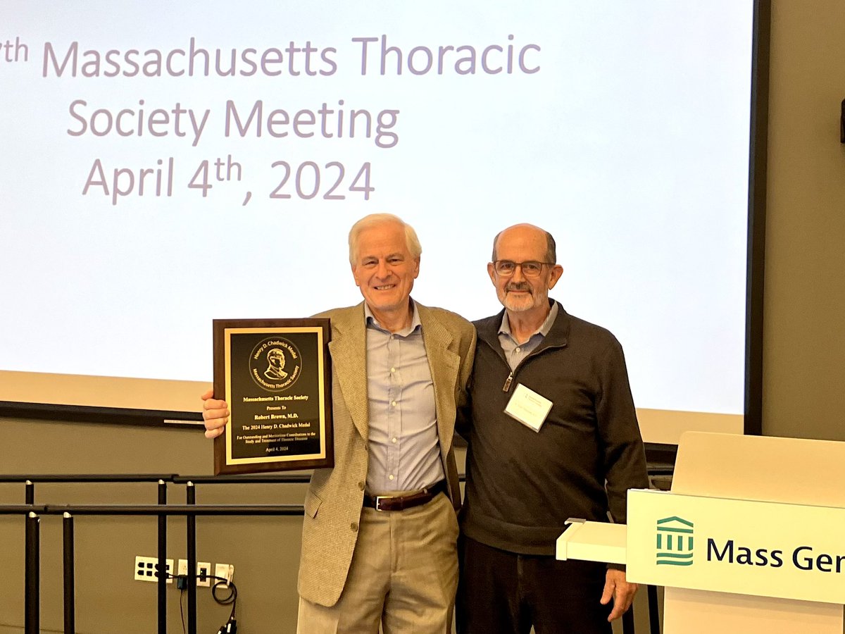 🎉 The winner of the 2024 Henry D. Chadwick Medal 🏅 presented by Dr. Taylor Thompson to Dr. Robert Brown both of @MGH_PCCM @HarvardPulm @harvardmed @MassGeneralNews 🎉 Congratulations Dr. Brown!!