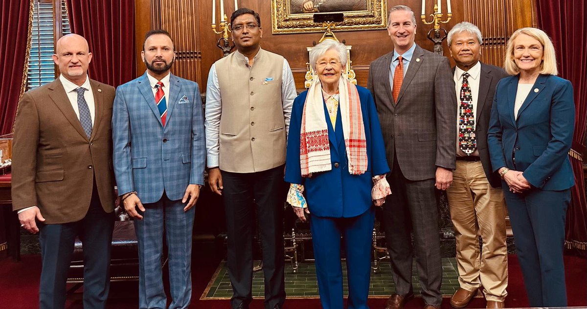 Consul General @lrameshbabu had a productive meeting with @GovernorKayIvey of Alabama. Their discussion touched upon various facets of India-US relationship, highlighting opportunities for collaboration and mutual growth.