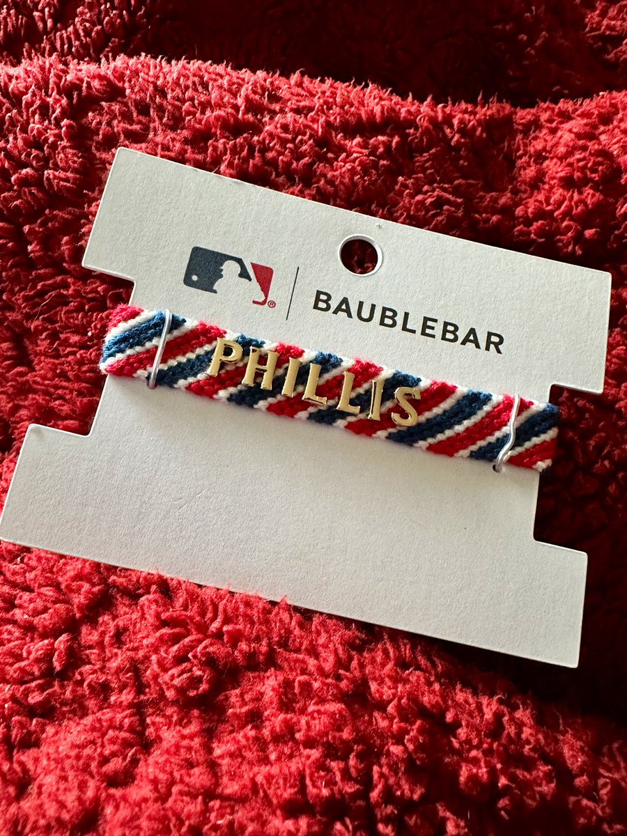 Yo @BaubleBar, I have several items of yours — really looked forward to this one, only to receive…

PHILLIS

Come on, seriously?  Very disappointed!!!