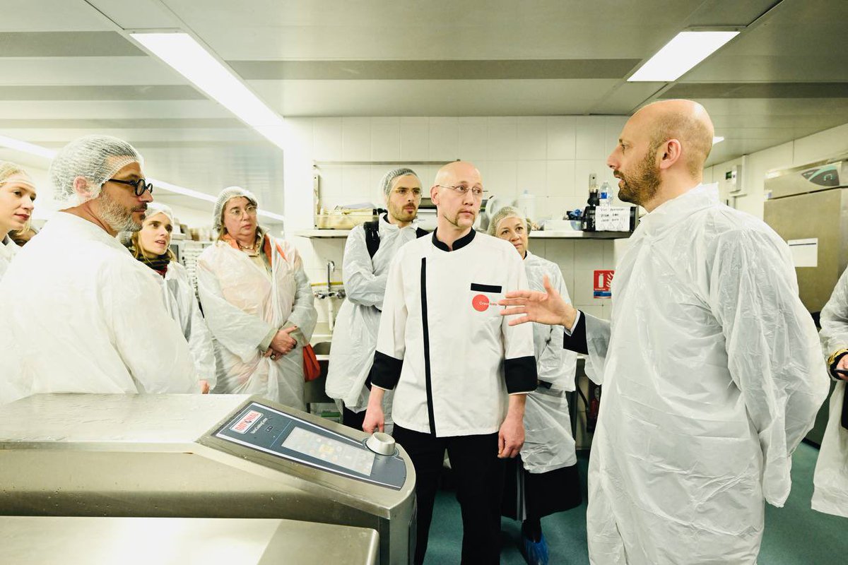 Le restaurant du Crous de Strasbourg est un exemple inspirant de meilleure alimentation. Manger mieux, c’est bon pour la santé, bon pour l’écologie et bon pour le portefeuille.

C’est tout le sens de la formation qui y est déployée avec les équipes de cuisine accompagnées par