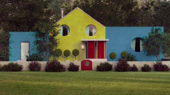 if you know who this house belongs to, we can be friends