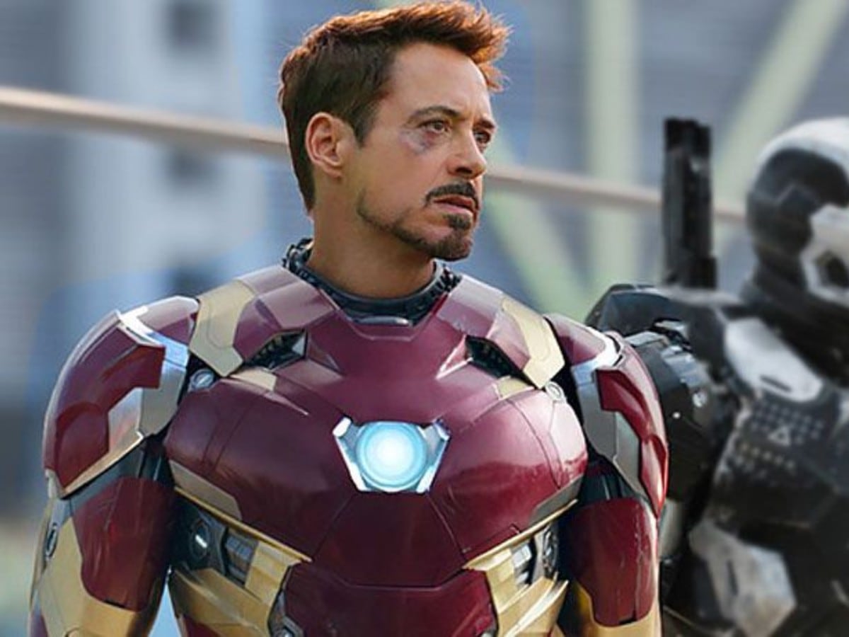 LugarCinema's tweet image. Hoy está de cumpleaños Robert Downey Jr y aunque hace poco se alzó con la gloria en los Oscar, ha tenido una vida muy muy difícil marcada por muchos problemas.

Os cuento la historia de Robert Downey Jr🧵🧵