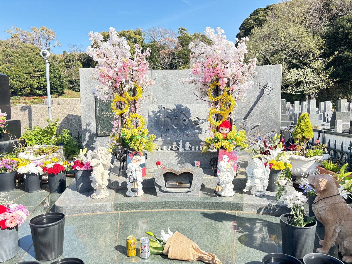 HideLEMONed16's tweet photo. hideちゃん🕷️会いに来たよ～❤️

#hideちゃんに1日1回愛を届けよう https://t.co/DVDD7GpagS