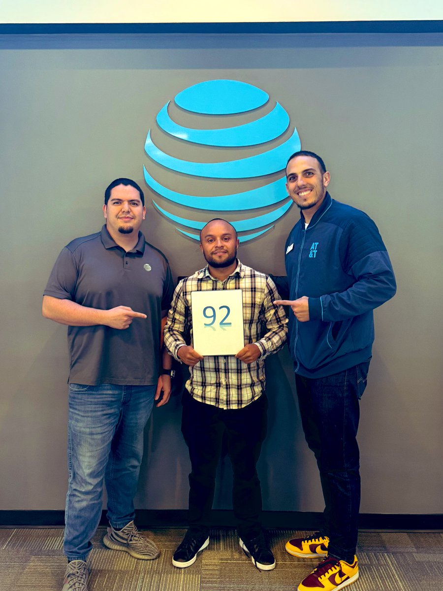 BernardinoZeus's tweet image. Dadeland Point aced the audit! 🎉 A moment of pride and a step towards greatness. Yes, we've spotted our areas of opportunity and we're all in, ready to level up and take over. Together, there's no stopping us. 💪 #YearOfGrowth #TeamNameGoesHere 
#OneFLA #TeamFuego #LifeatATT