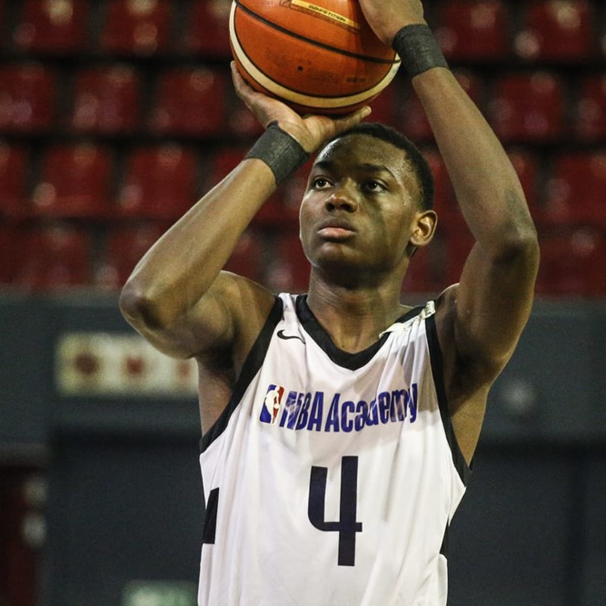 Christian Imela tweet media