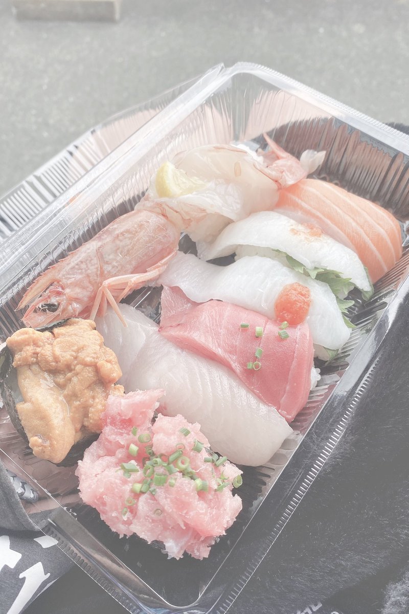 quua09's tweet image. この世の飯美味すぎる