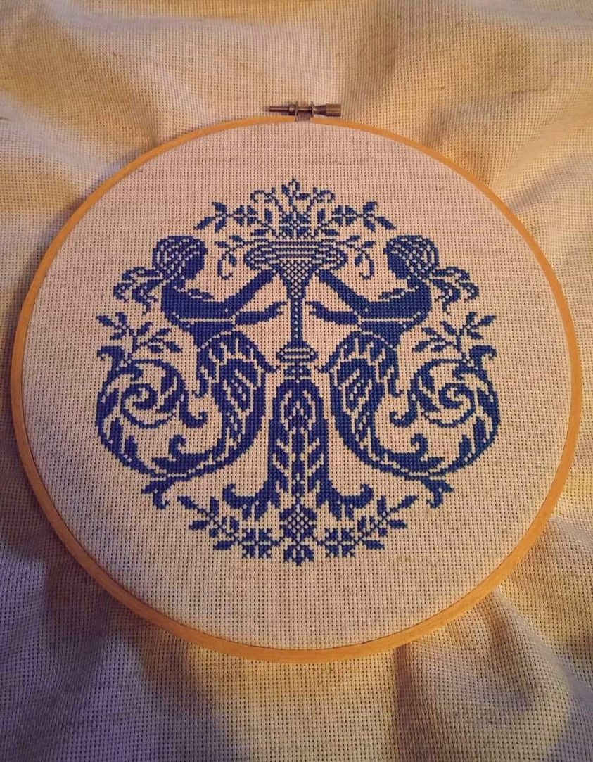 StitchesUndone's tweet photo. #xstich #CrossStitch #embroidery #Threads #FinishedProject #Mermaids https://t.co/SrYQV5v1hO